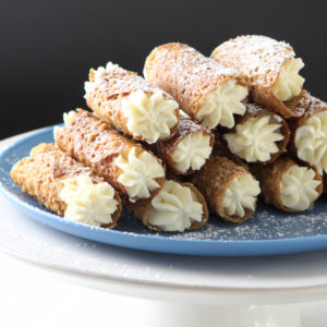 tuile cannoli