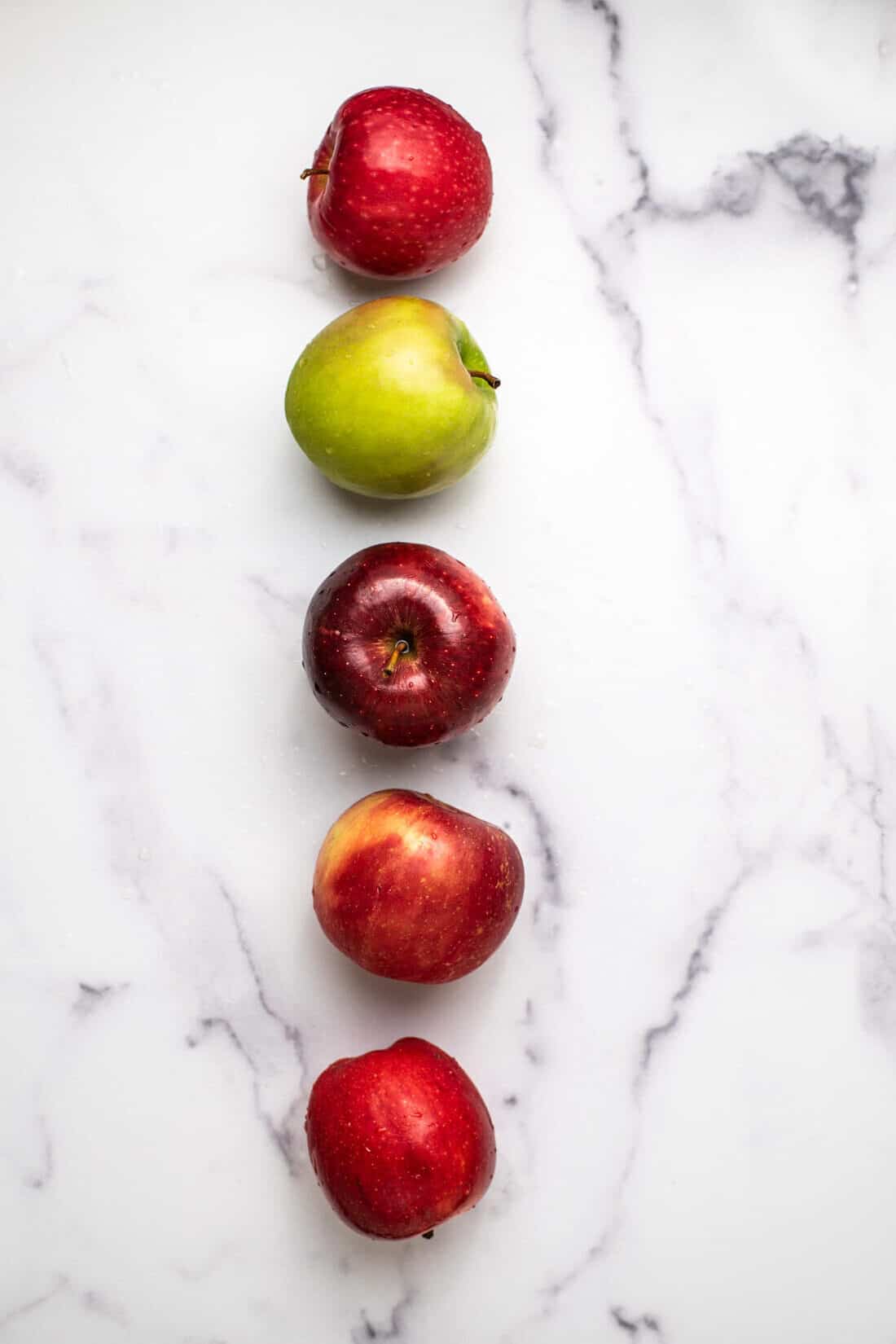 different varieties of apples