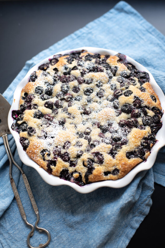 blueberry breakfast buckle cake