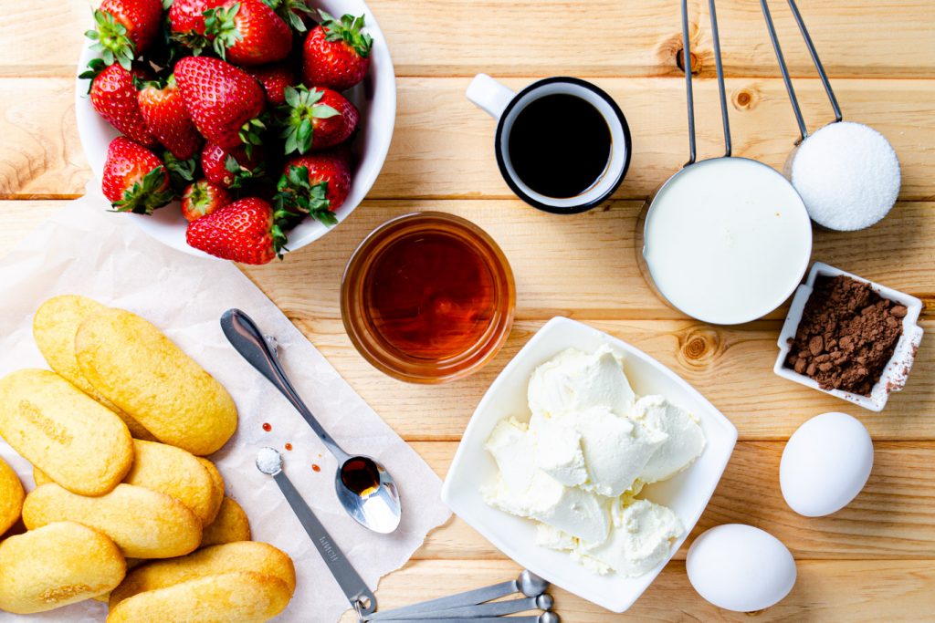 fresh strawberries, lady fingers, espresso, mascarpone, eggs, sugar, cocoa powder, dark rum, salt, heavy cream