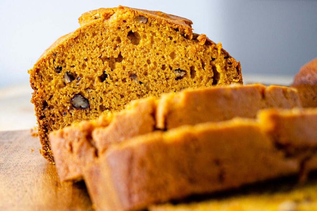 baked pumpkin bread