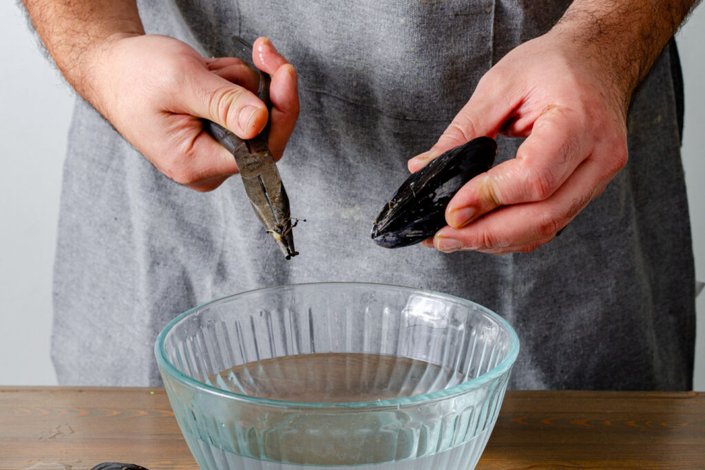 pull to remove beard