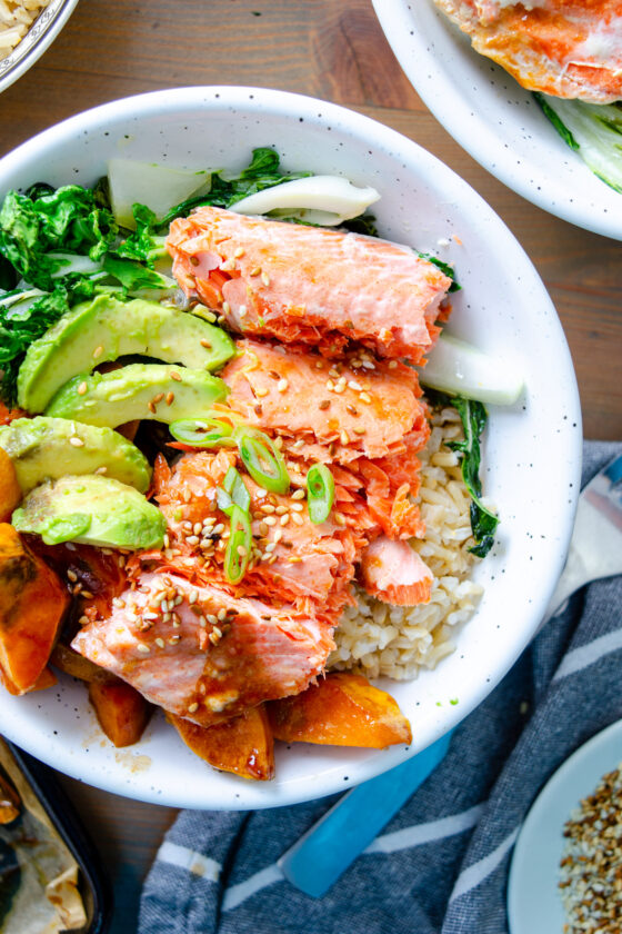 sesame salmon over rice with veggies