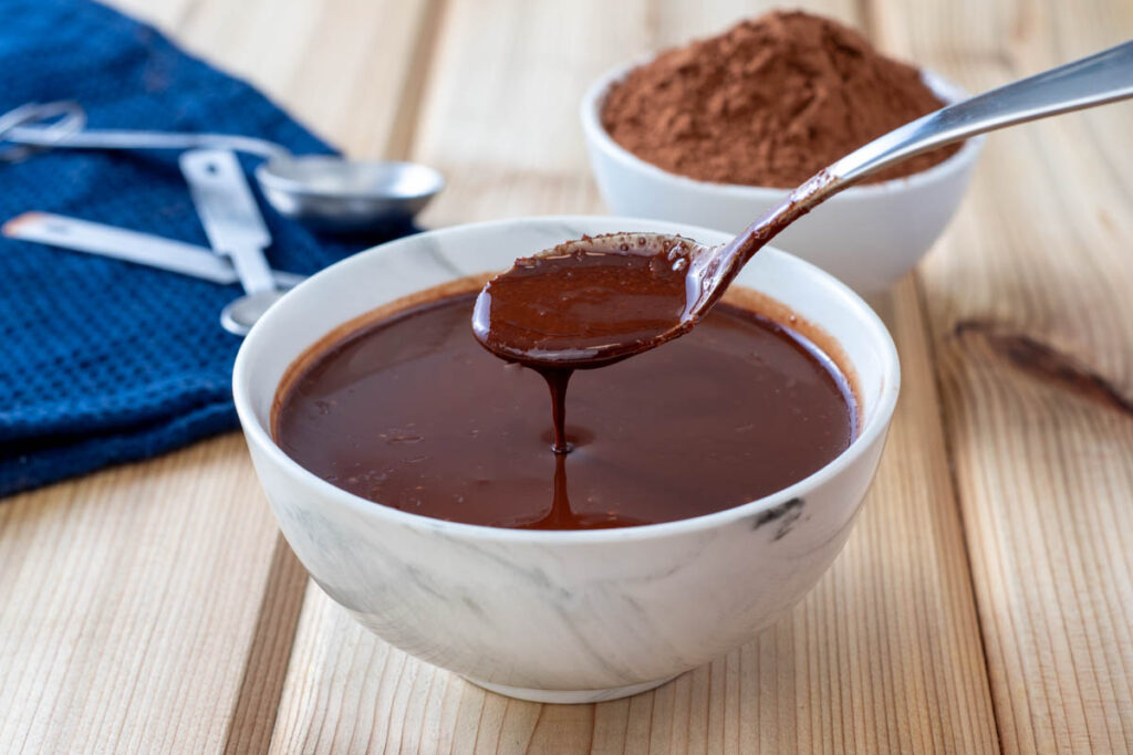 melted chocolate sauce